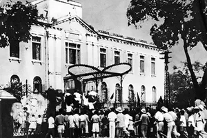 Cuộc cách mạng của toàn dân