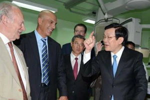 Chủ tịch nước dự khánh thành khu kỹ thuật Viện Tim TP.HCM