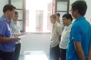 Bắt thẩm phán nhận 50 triệu ‘chạy án’