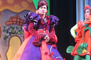 Ngày xửa ngày xưa rước đèn Xì Trum