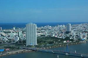 Đầu tư quán bar, vũ trường vì khách sạn quá nhiều