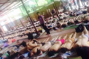 Vụ “Nhúng nước, giẫm đạp…”: Bộ Y tế đề nghị báo cáo trước ngày 30-9