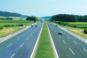 Quốc lộ 1 phải hoàn thành trong năm nay