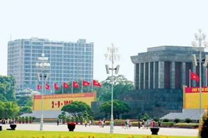 Vụ nhà 8B Lê Trực: Lợi dụng ‘khoảng trống quy hoạch’?