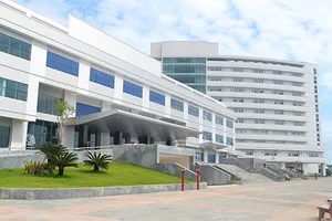 Bệnh viện trả lại 37 tỉ đồng từ thiện