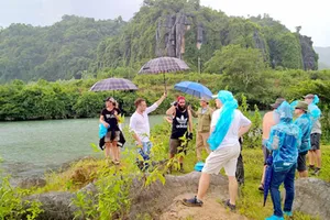 Hỗ trợ tích cực cho đoàn làm phim Kinh Kong tại Việt Nam 