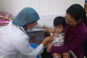 ‘Cháy’ vaccine dịch vụ