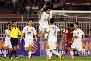  U-21 HA Gia Lai vào chung kết sau loạt ‘đấu súng’