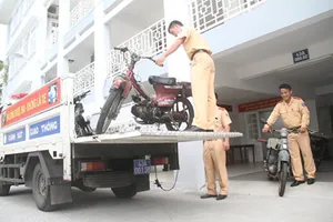 Đà Nẵng đề xuất tiêu hủy ‘xe mù’