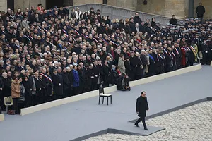 Một liên minh còn xa tầm tay Pháp!