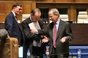 Trung Quốc tàn phá hệ sinh thái biển