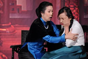 Trịnh Kim Chi ra sân khấu kịch mới 