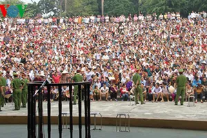 Quan tòa cũng ngán xử án lưu động