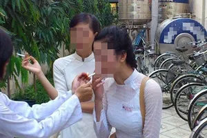 Gương xấu tràn lan, làm sao trách