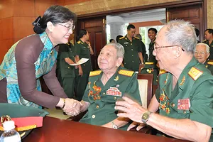 TP.HCM luôn tri ân sâu sắc các thế hệ cán bộ, chiến sĩ quân đội