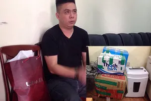 Phá đường dây cá độ ngàn tỉ do người Singapore điều hành