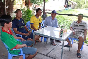 Nhậu, mua vé số và… tranh chấp độc đắc