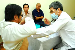 Muốn học lái xe phải khám tám chuyên khoa