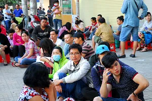 Để không còn ‘vỡ trận vaccine’