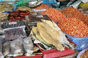 Đừng mơ người Mỹ mua cá khô, mắm tôm… Việt 