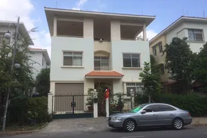 Mua nhà Phú Mỹ Hưng phải đóng tiền đất