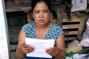 Thẩm phán trả lời thay kiểm sát viên