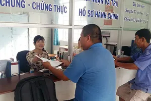 Nơi lãnh đạo biết cười với dân