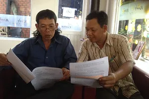 Ủy ban thua kiện nhưng cù cưa thi hành án