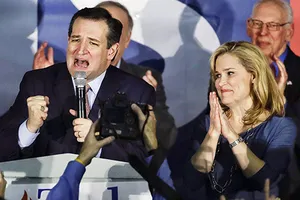 Ted Cruz lật nhào tỉ phú Donald Trump
