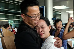 ‘Phải về Việt Nam ăn tết thôi, quê hương của mình mà’