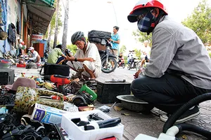 Chợ trời Việt, chợ trời Mỹ