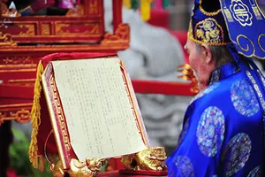 Lắng nghe dư luận việc khai ấn ở Hà Nội