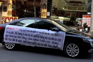 Bêu riếu cán bộ giữa phố: Tự mình ‘giết’ mình!