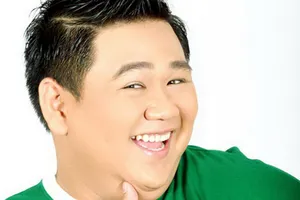 Xuống thủy cung tuyệt đẹp với kịch Nàng tiên cá