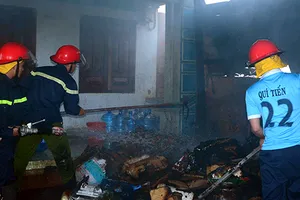 Nghịch lửa, ba đứa trẻ suýt bị thiêu sống 