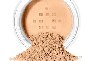 Phấn bột làm tăng nguy cơ ung thư cổ tử cung lên 33%