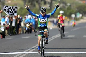 Giải xe đạp nữ quốc tế Biwase 2016: Giải hạn!