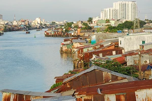 Tái định cư không chỉ là chỗ ở