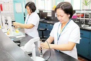 Mặn vào, nhà máy ở Sài Gòn ngưng lấy nước