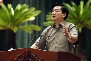 Bí thư Đinh La Thăng: ‘TP.HCM phải giành lại vị trí số 1’