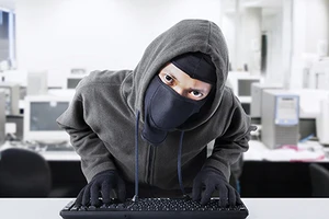 Loại bỏ khủng bố khỏi Internet