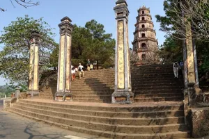 Chê du lịch nội, người Việt chi 6 tỉ USD ra nước ngoài du ngoạn 