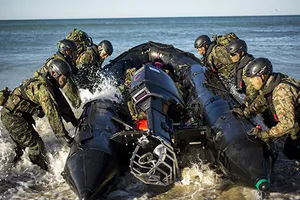 Nhật chuẩn bị tác chiến thủy-bộ