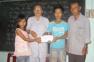 13 năm dạy học không lương