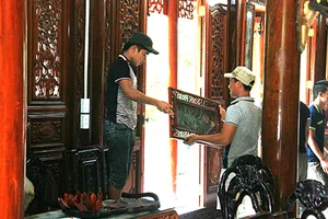 Sớm tháo dỡ biệt phủ 100 tỉ ở Hải Vân