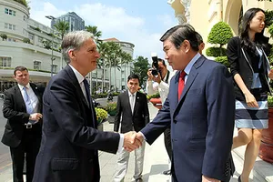 TP.HCM mong hợp tác với Anh về phát triển đô thị
