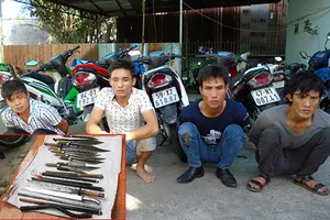 Điểm mặt các băng nhóm ‘trấn giữ’ vùng giáp ranh