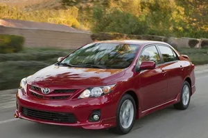 Ô tô con có thể đóng lệ phí trước bạ mức 50%