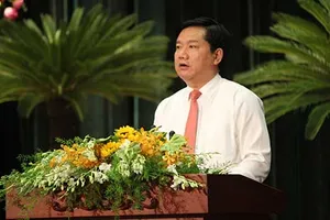 Bí thư Đinh La Thăng chỉ rõ thách thức của TP.HCM