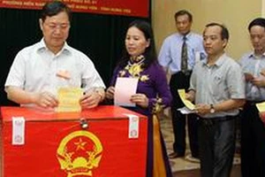 Cuộc thi công dân và bầu cử: Còn ba ngày nữa hết hạn kỳ 2